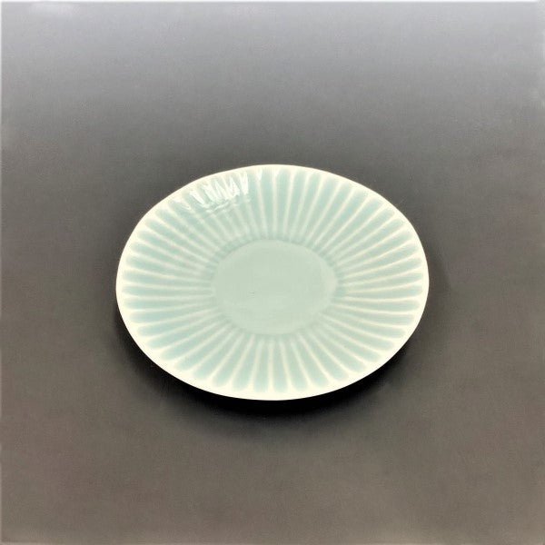 Sinogi small dish, celadon