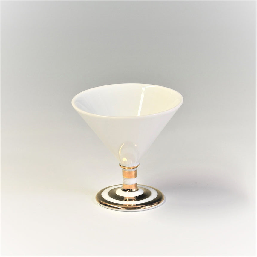 Border cup (gold)