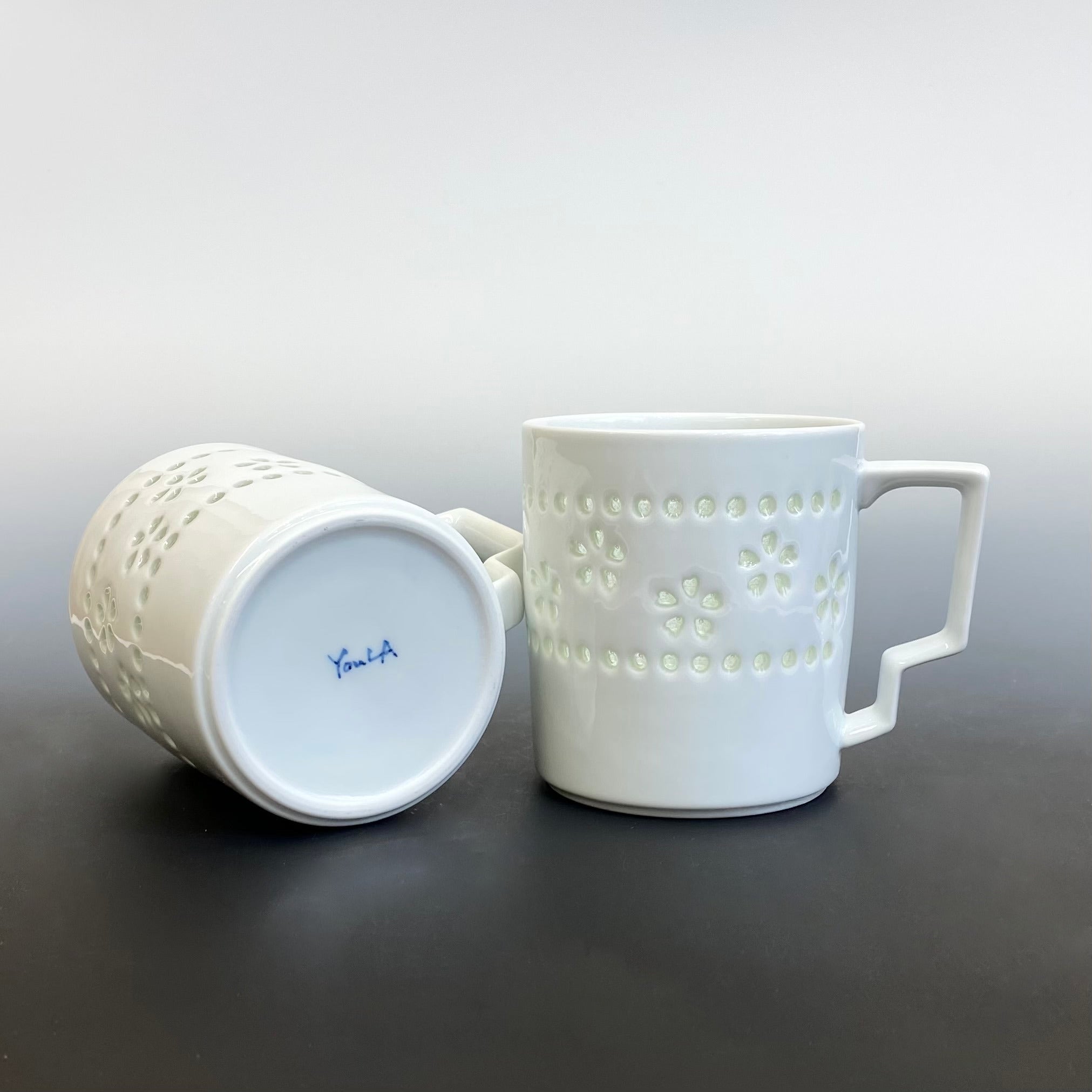 Tasse en forme de fleur en cristal