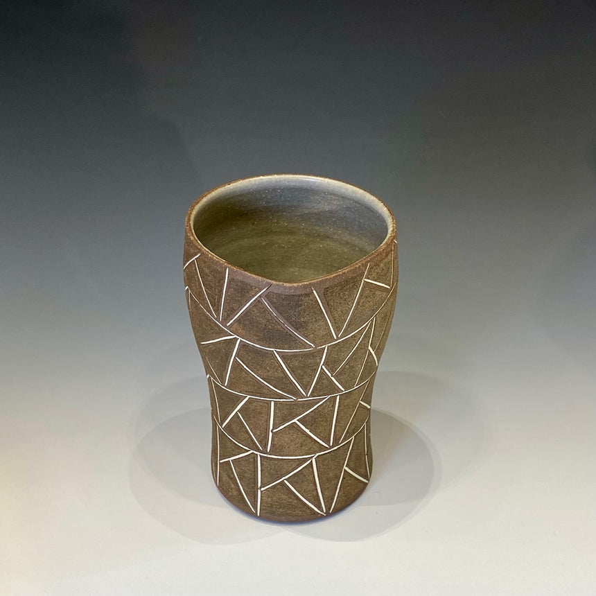 Tasse à bière carrée incrustée en forme de fraise marron ronde