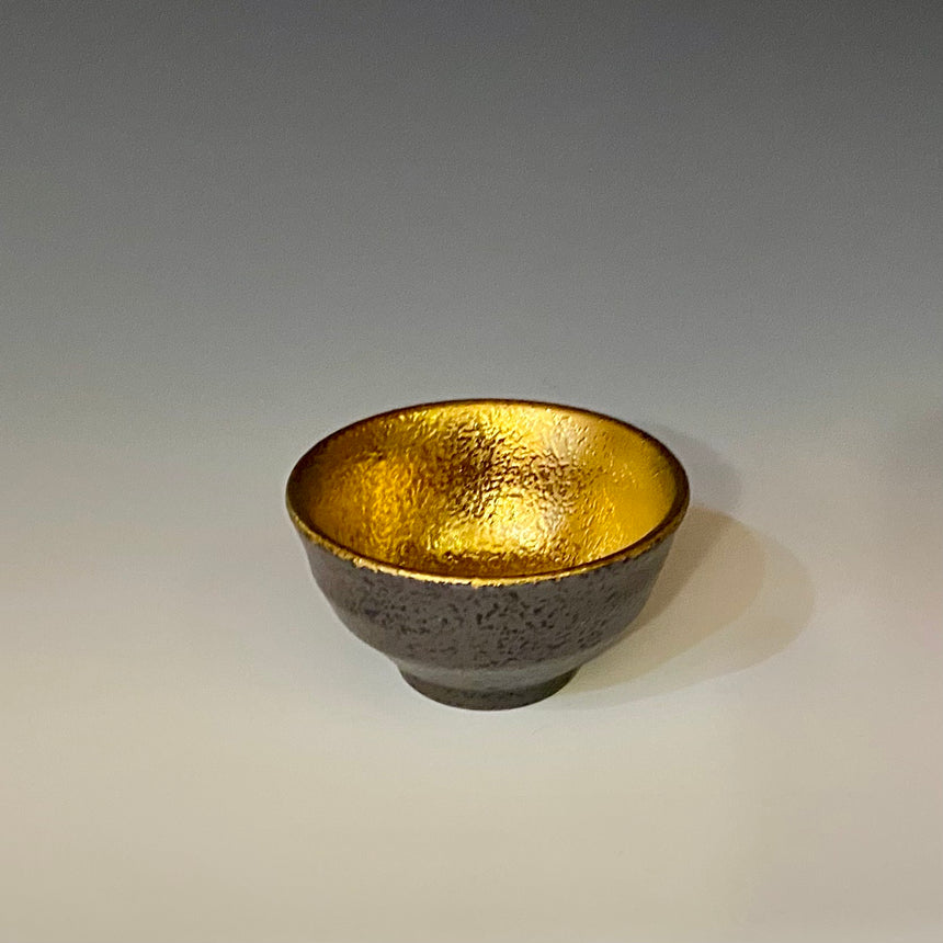 Cup gold