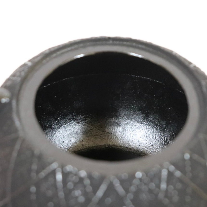 南部鉄器　鉄瓶 ひし形模様　0.6L