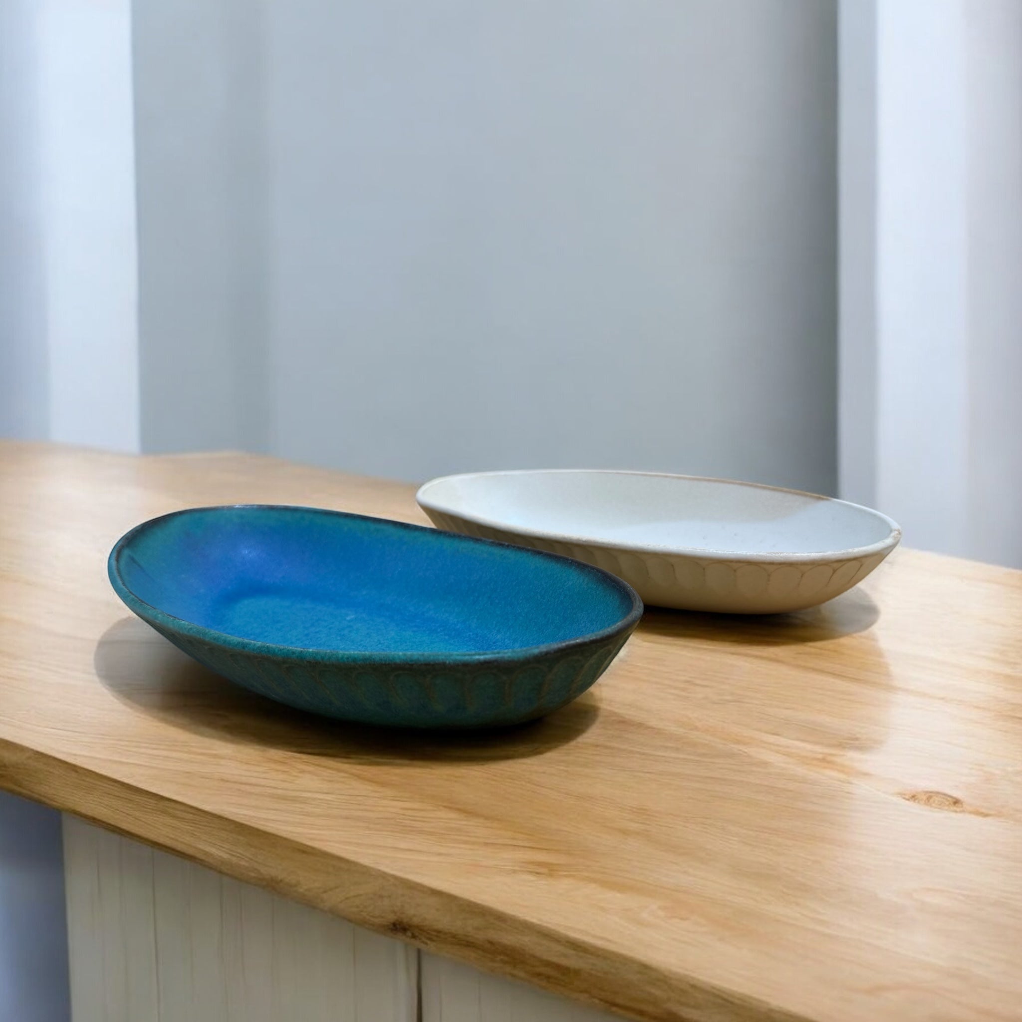 楕円皿　ホワイト