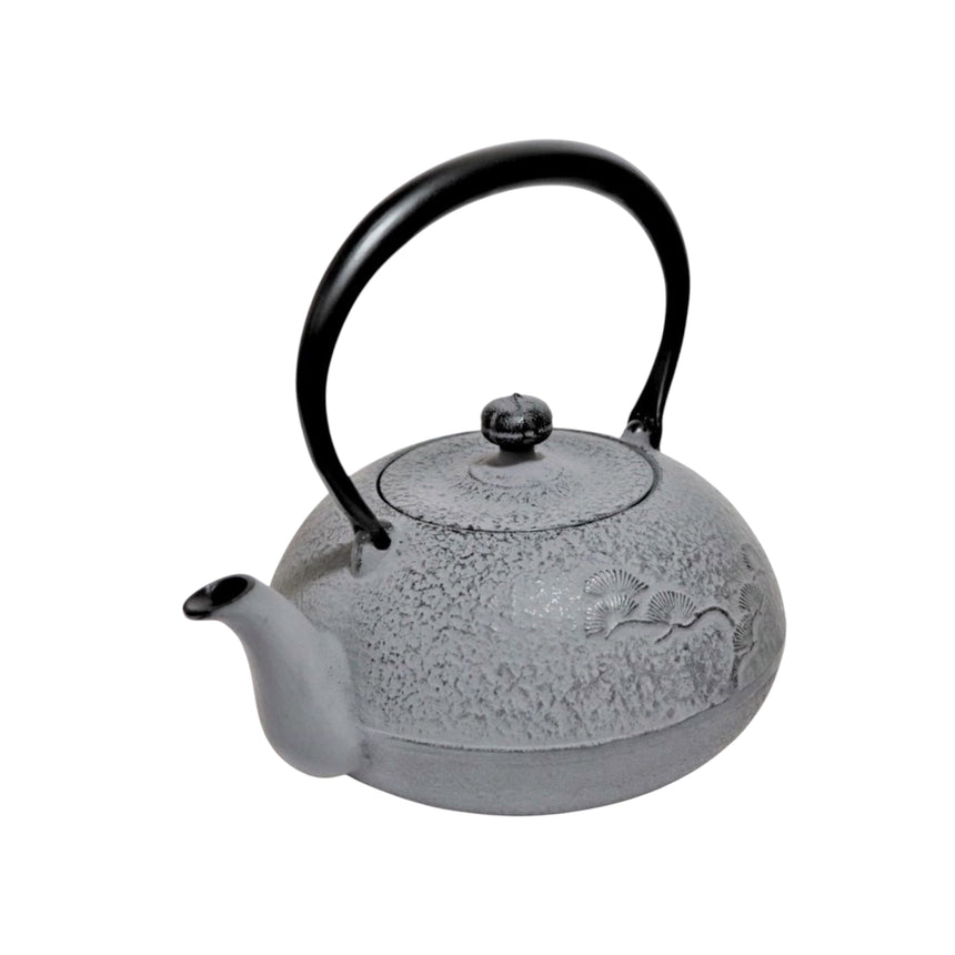 南部鉄器　鉄瓶 松 1.2L