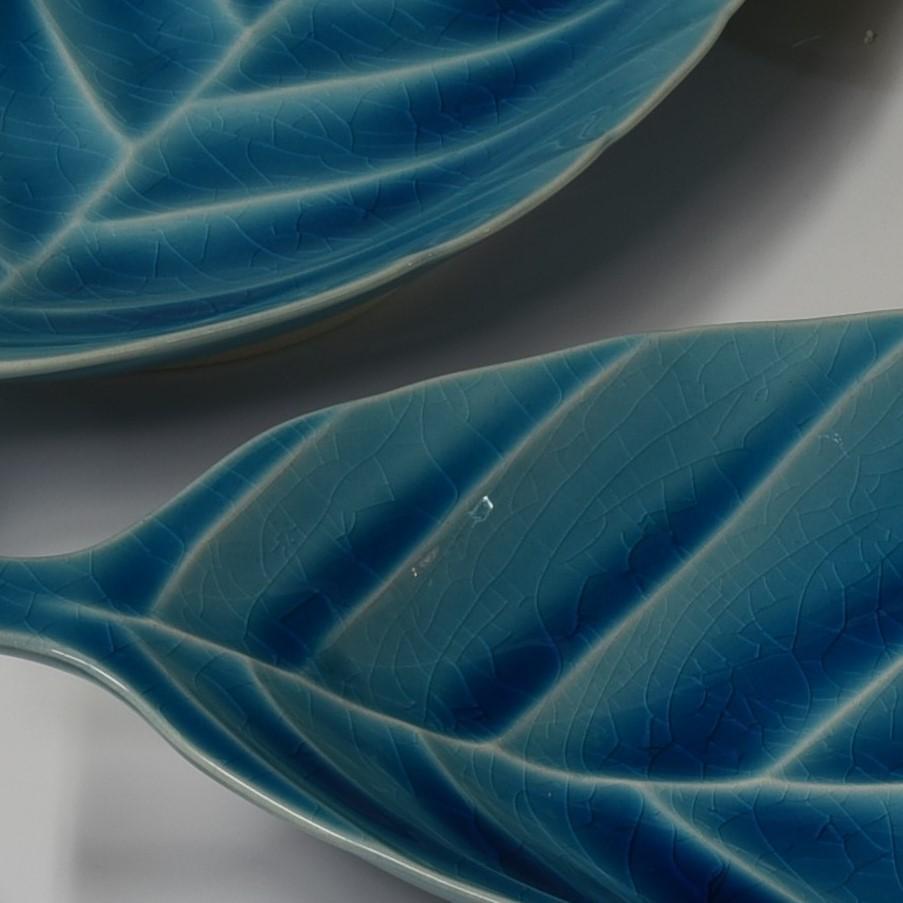 Leaf plate L blue