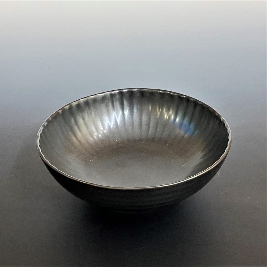 Sinogi small bowl, black mat