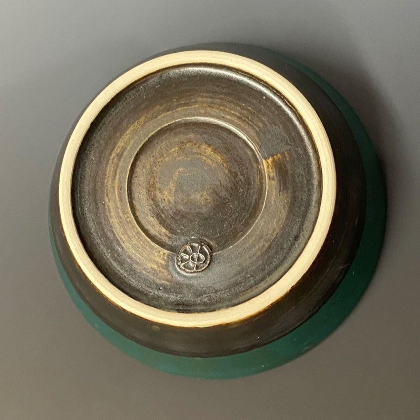 Green 4 inch flat bowl (inner white)