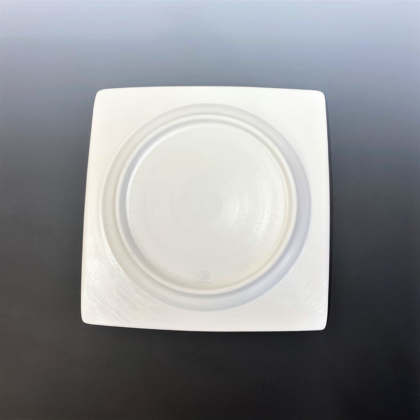 Blue spread rounded plate L